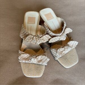 Dolce Vita Raffia Bow Heeled Sandals – Size 7.5 Neutral Woven Mule
